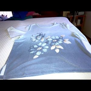 Short sleeve tee shirt